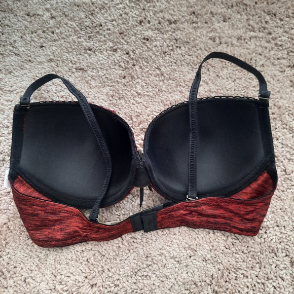 NWT Coobie 34 C Bra..  Padded Underwire, removable straps. - Picture 4 of 4